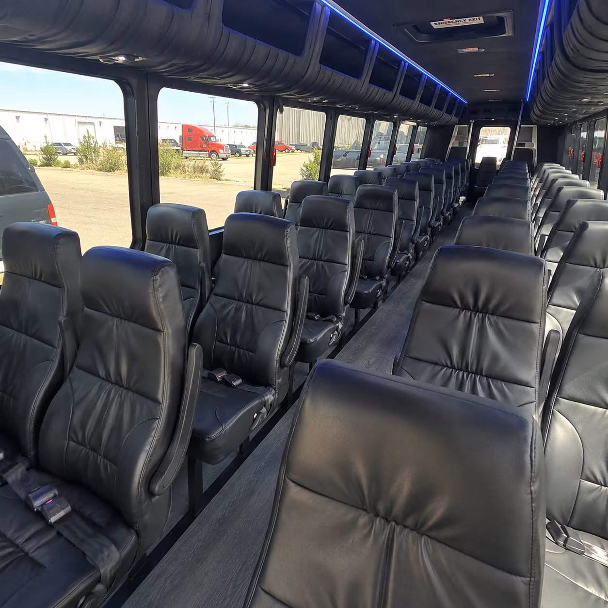 airport transfer buses for wedding guests flying into the golden triangle