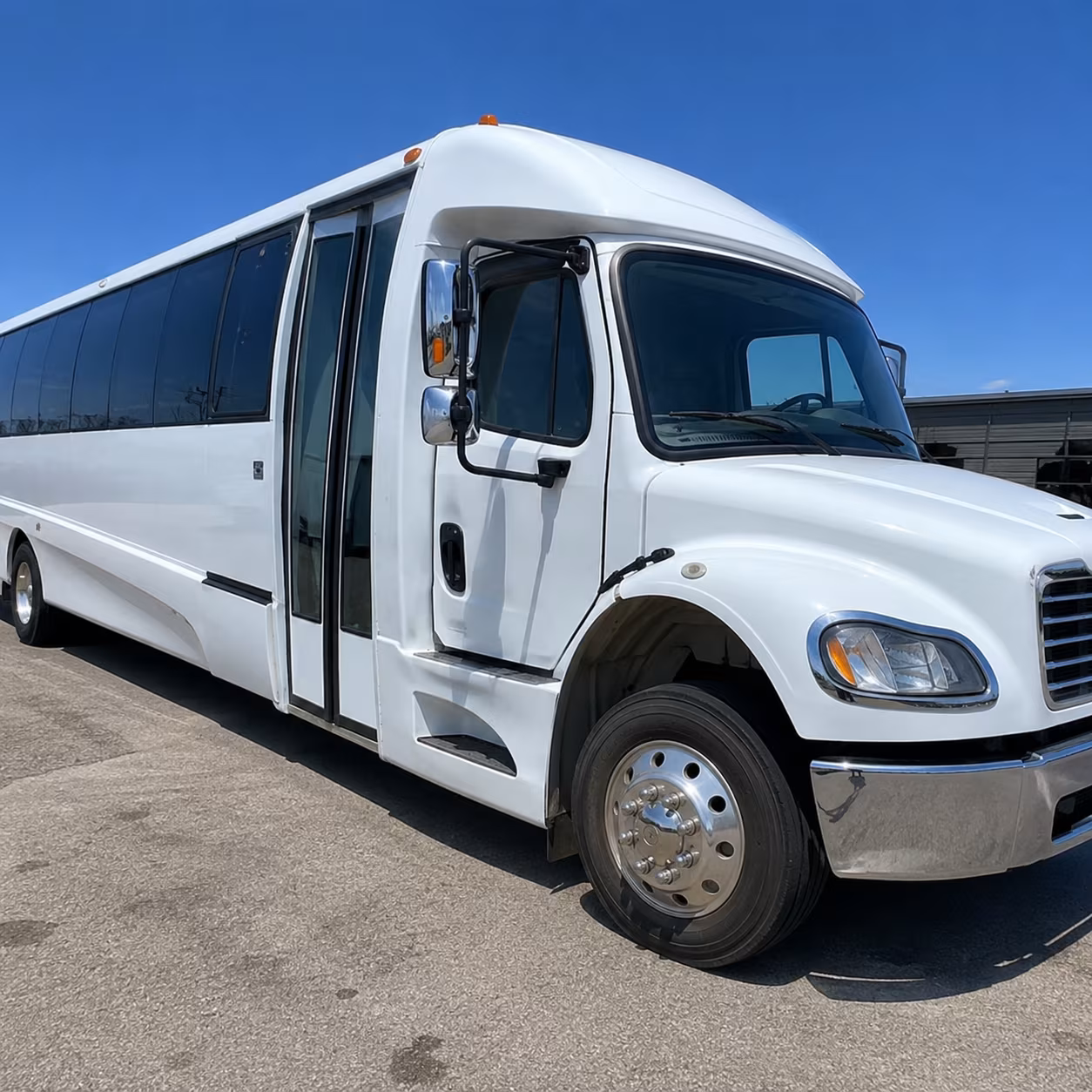 charter buses for corporate events and conferences at mississippi state