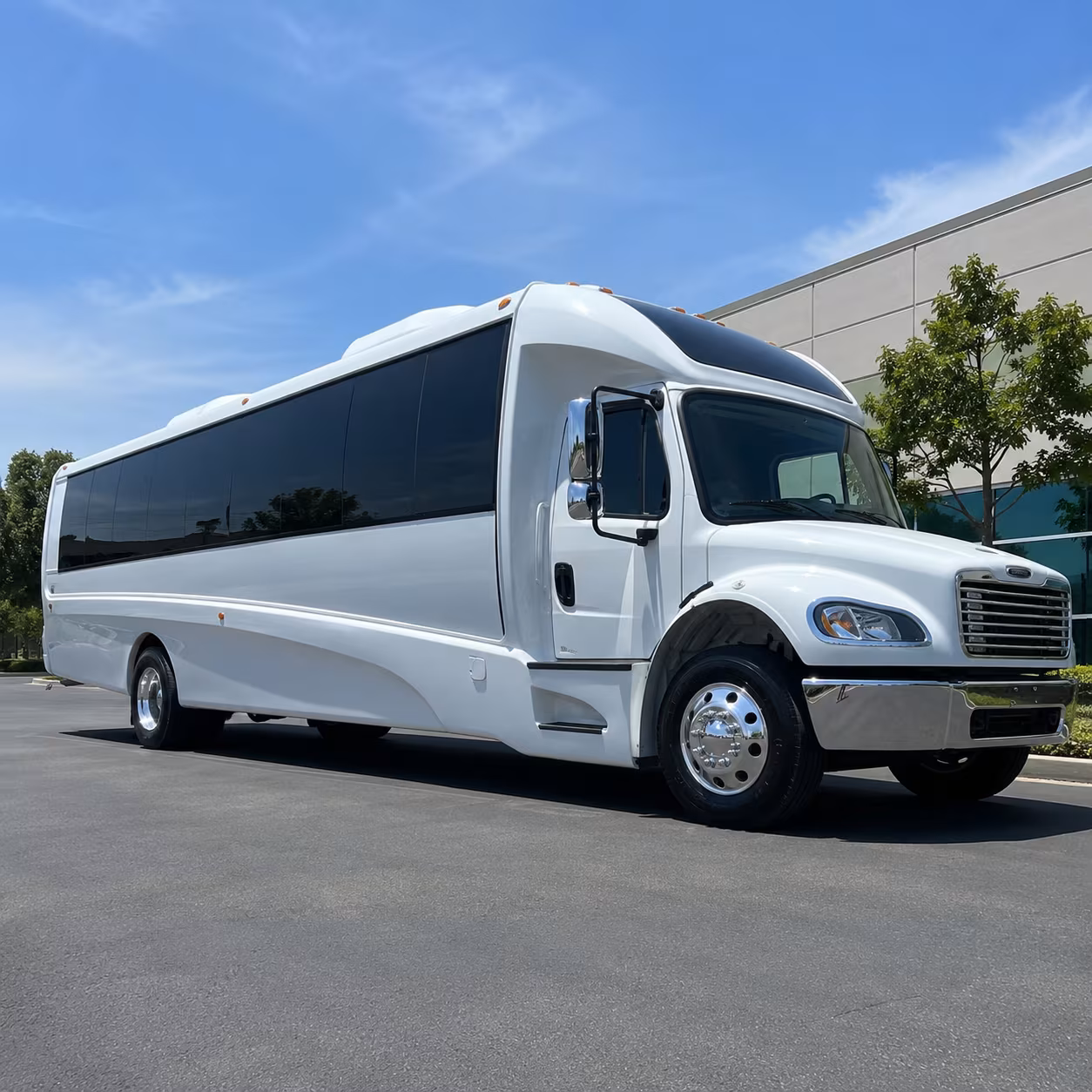 minibus wine tour rentals for small groups exploring mississippi wineries