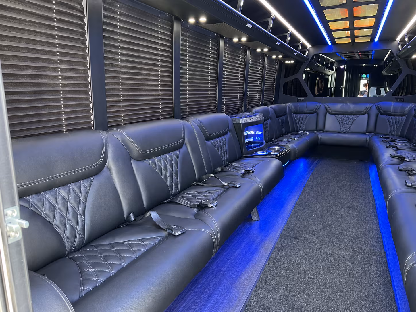 quincea n era sweet 16 party bus rental