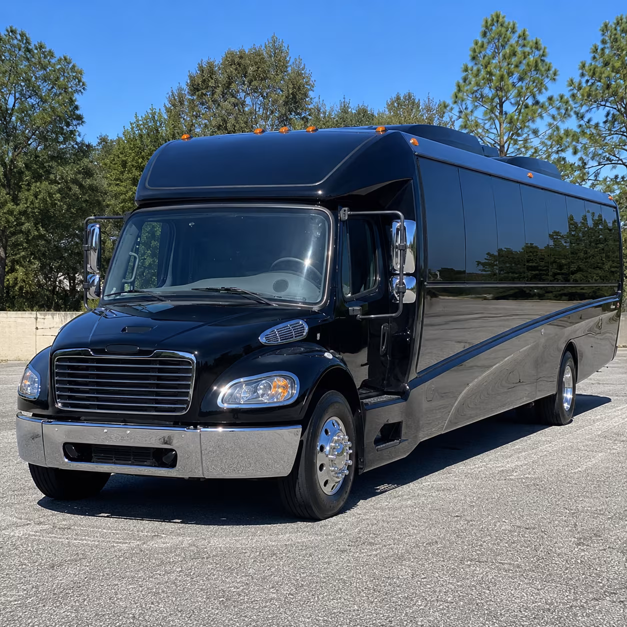 starkville 30 passenger minibus