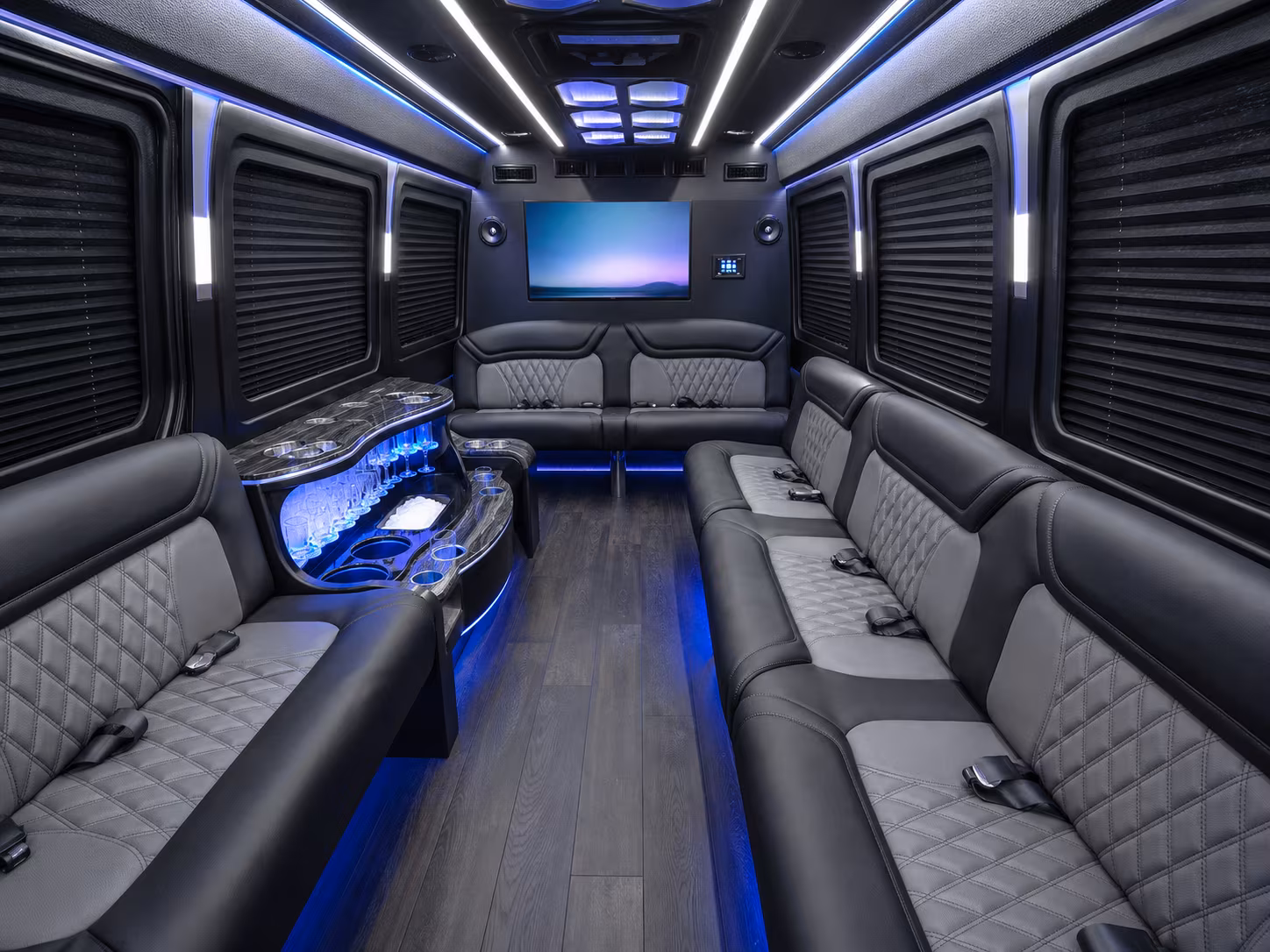 starkville sprinter limousine inside